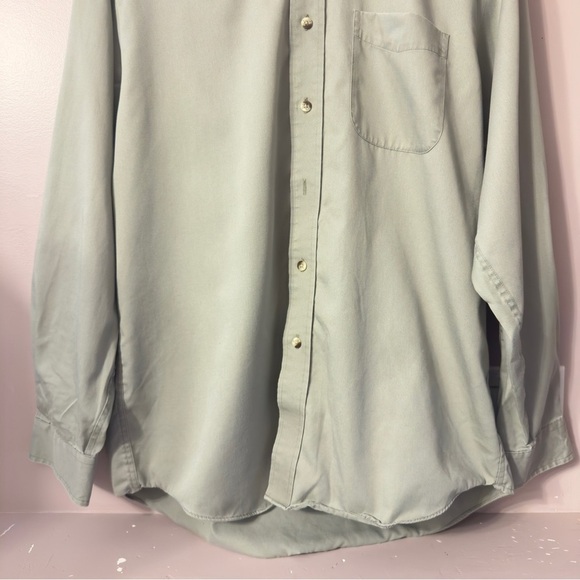 L.L Bean Wrinkle Resistant Buttondown Light Green Men Size M - Picture 3 of 6